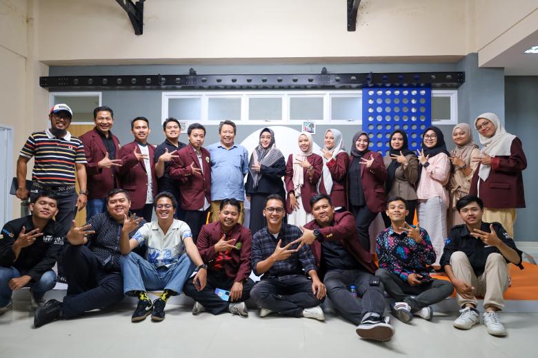 Buka Wawasan, Bangun Kepedulian: Seminar CSR Magister Ilmu Komunikasi Untirta Kupas 25 Isu Strategis Sosial Lingkungan